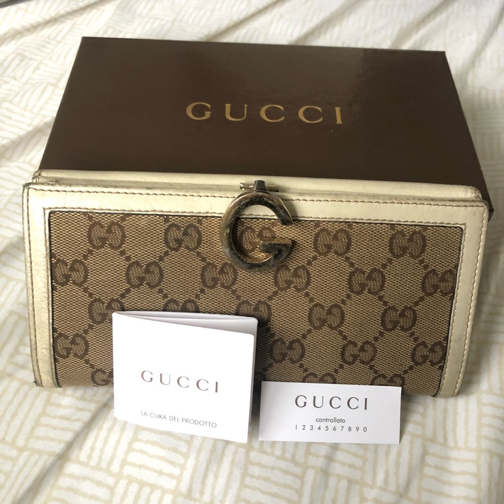 Authentic Gucci Canvas Continental Wallet 212113